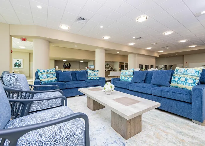 Phoenix Gulf Towers 1106 Apartment