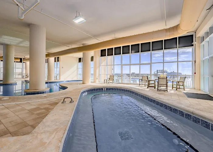 Phoenix Gulf Towers 1106 Apartment *