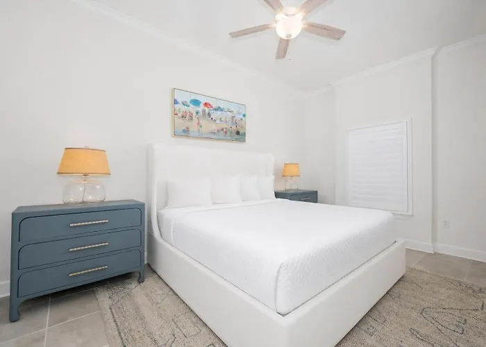 Phoenix Gulf Towers 1106 Apartment *